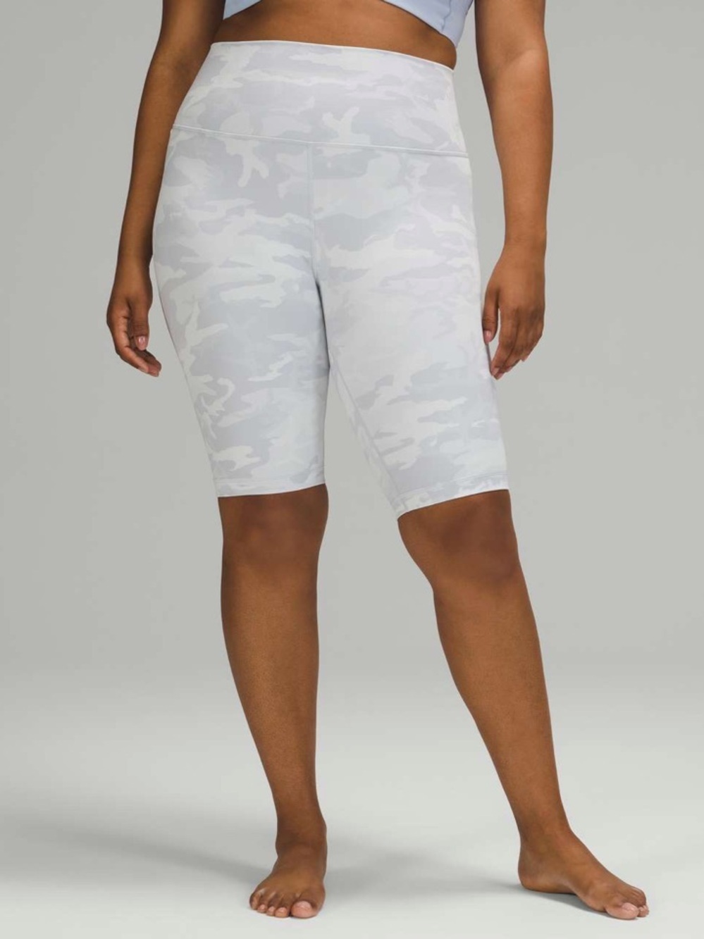 Lululemon Wunder Under Short 10" *Ribbed
Camo White Gray Size 6